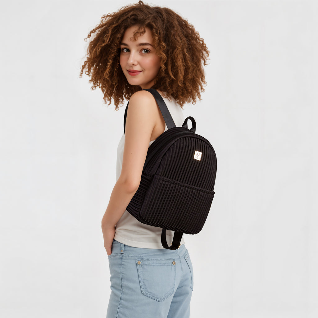 ONIMALS Ultra-lightweight Waterproof Solid-Color Versatile Backpack Custom Logo Accepted for Boutiques & Retail