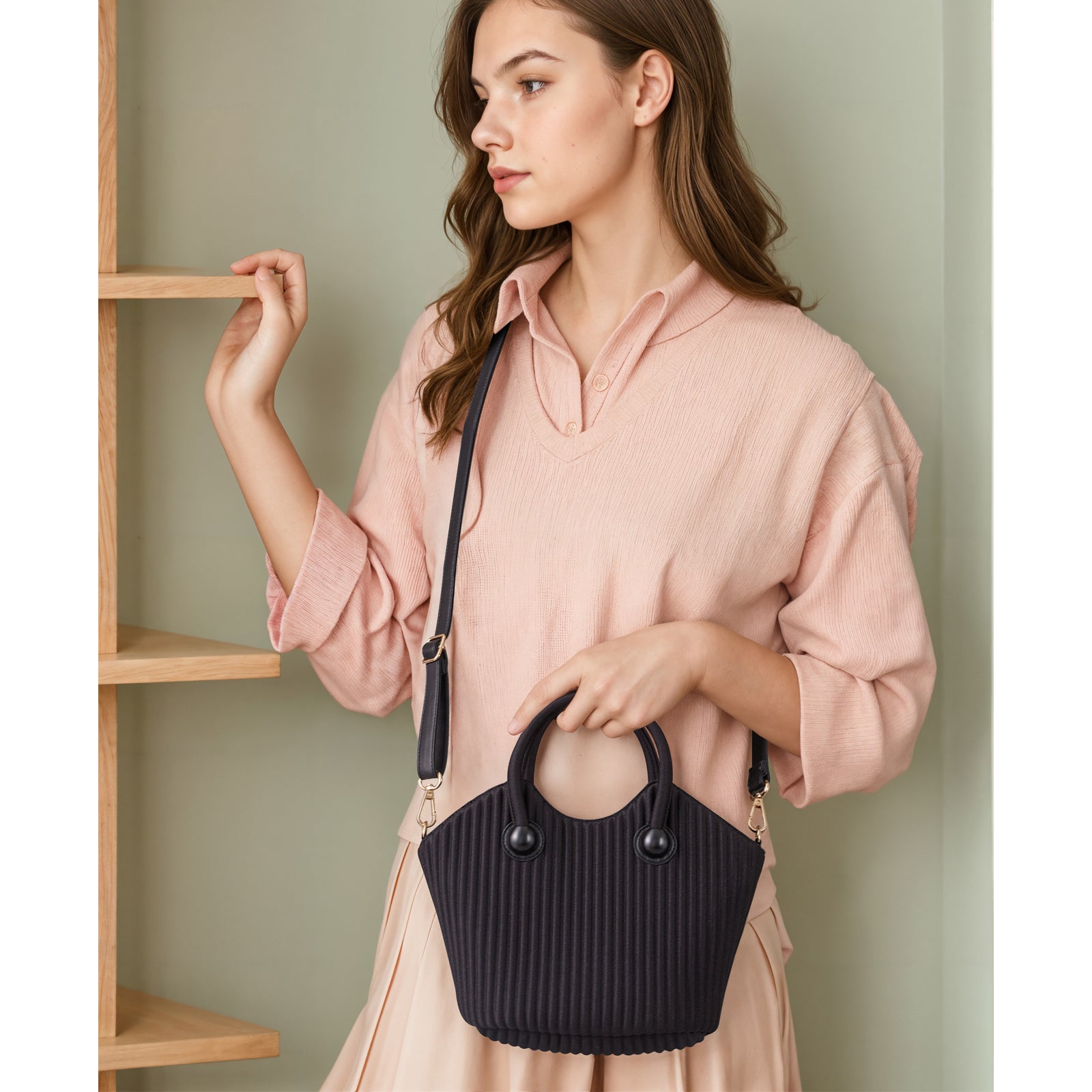 ONIMALS High-End Pleated Shoulder Bag Metal Accent Women's Crossbody Handbag Bulk Order